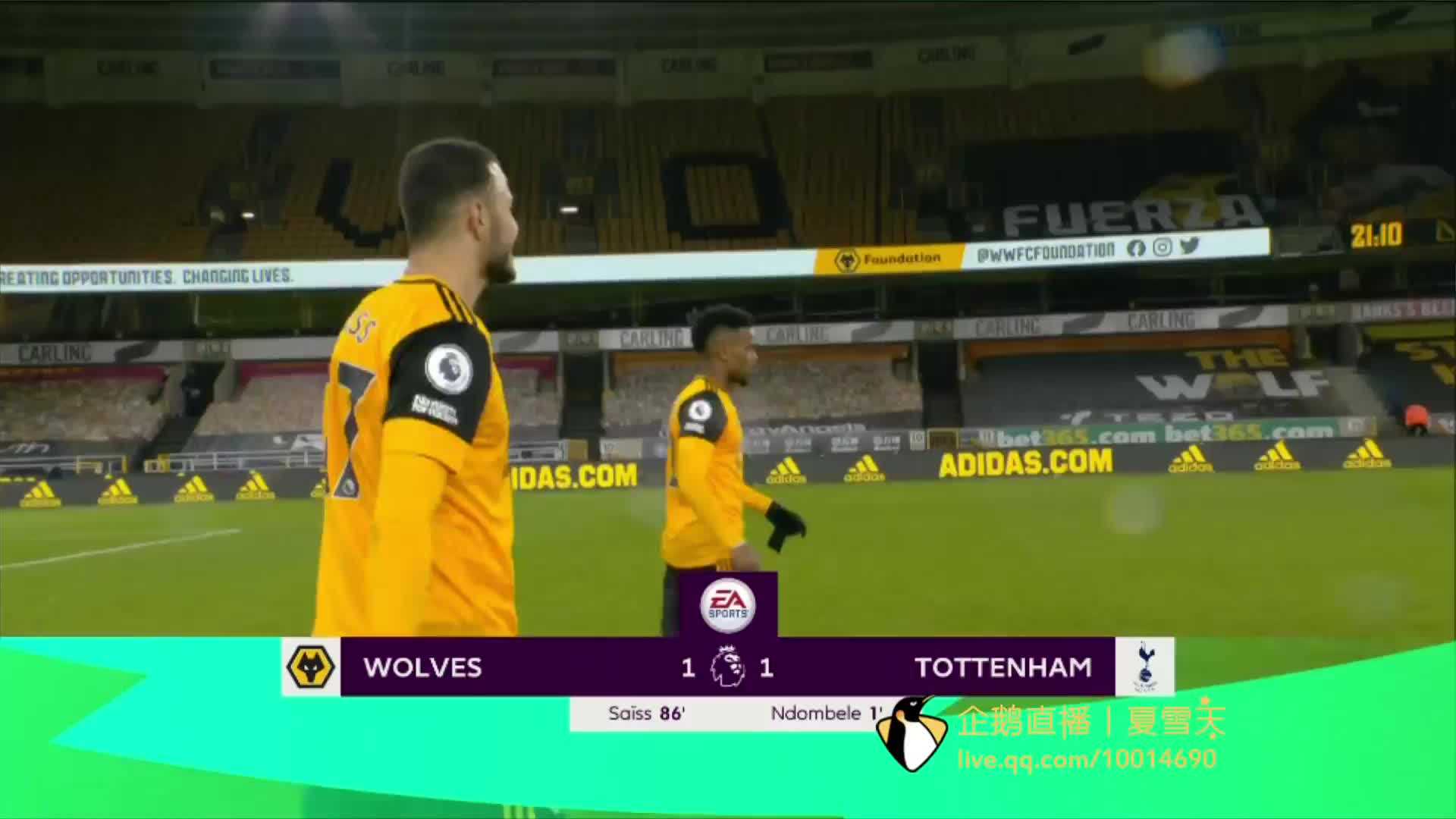 典的网球传 典的网球传