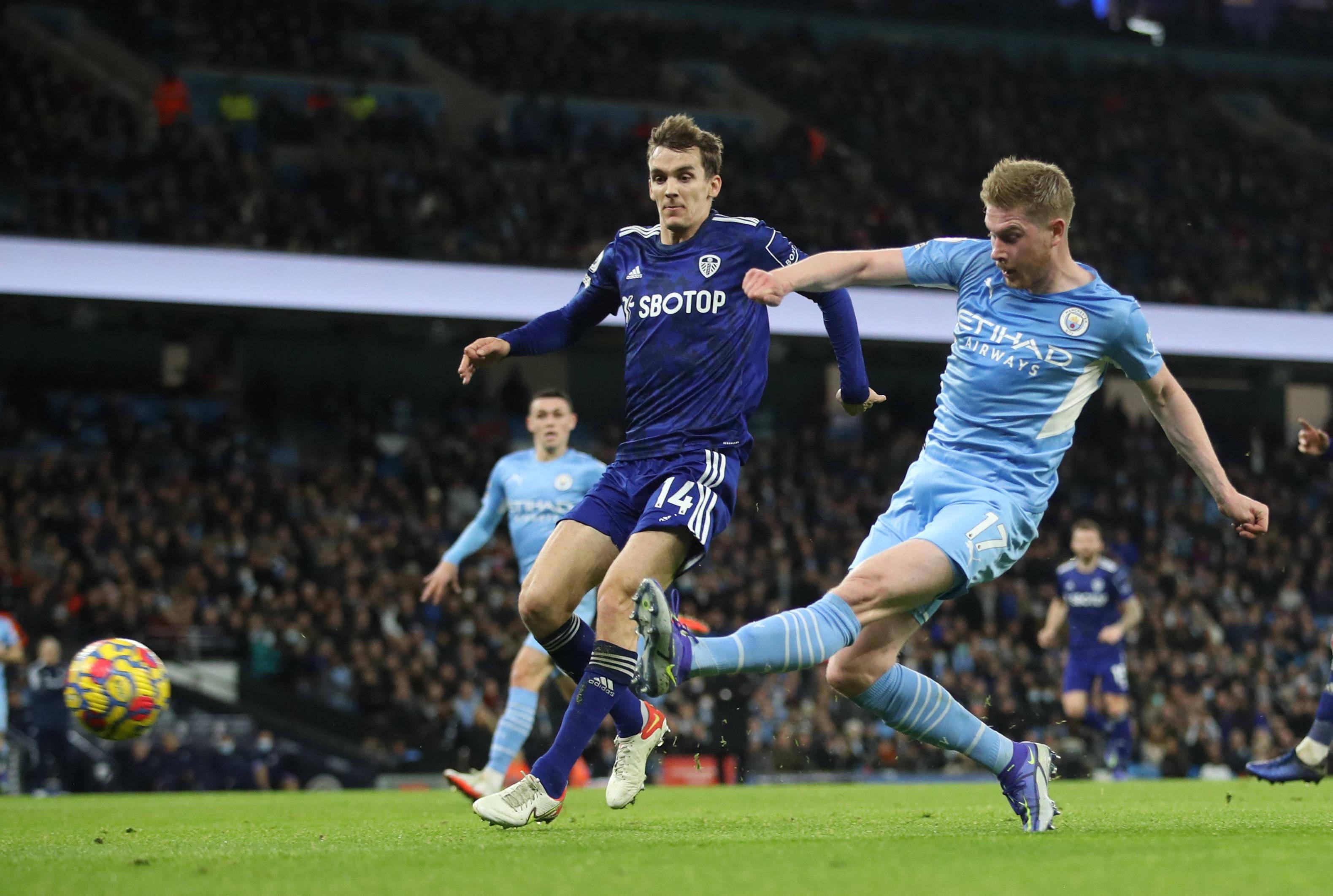 他们之间的 他们之间的